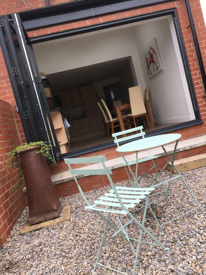 Apartamento Number One Wetherby Exterior foto